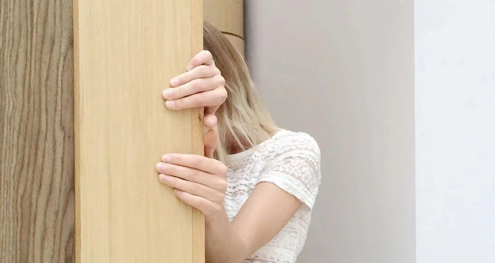 有些人活著，但他已經(jīng)試過“社會(huì)性死亡”了……