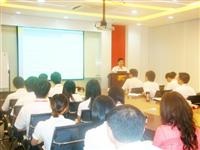 匯泰龍《如何提高經(jīng)銷(xiāo)商經(jīng)營(yíng)管理與銷(xiāo)售業(yè)績(jī)培訓(xùn)》在廣州公司開(kāi)講